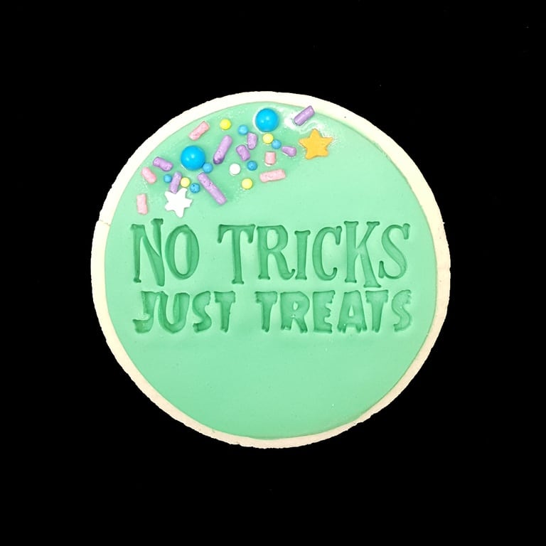 No Tricks Just Treats Fondant Embosser